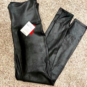 Brand new Spanx never worn leggings.
